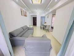 贵阳云岩头桥可月付 延安西路地铁站 香榭丽都 拧包入住出租房源真实图片