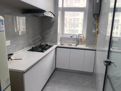 商丘睢阳华夏游乐园急租华夏游乐园金桥荷香精装一室700一月随时入住压一付一出租房源真实图片