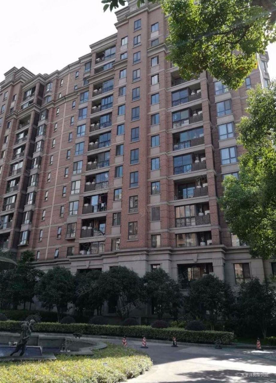 金桥瑞仕花园3室2厅2卫179.27㎡南北1960万