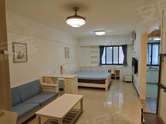 马鞍山花山印象汇和泰公寓！印象汇商圈，江东大道上，欧尚大润发超市旁，可月付出租房源真实图片