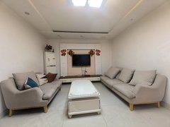 建湖哥伦布广场建湖东方广场秀夫苑小区 大套 3室2厅1卫 清清爽爽 拎包入住出租房源真实图片