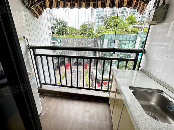 深圳福田福田中心区石厦东村福田石厦地铁 一房出租 近马成时代广场