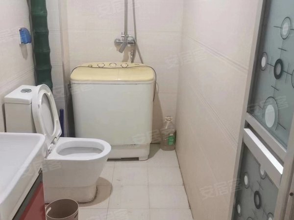 佳木斯前进佳木斯站枫桥河畔出租 支持半年付款 枫桥河畔 多层3楼 一室一厅 家具家电齐出租房源真实图片