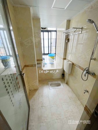 民族大学北门精装三房舒适电梯