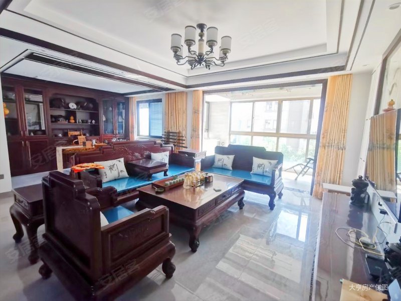 新上南悦豪庭洋房豪装没住过急售好谈