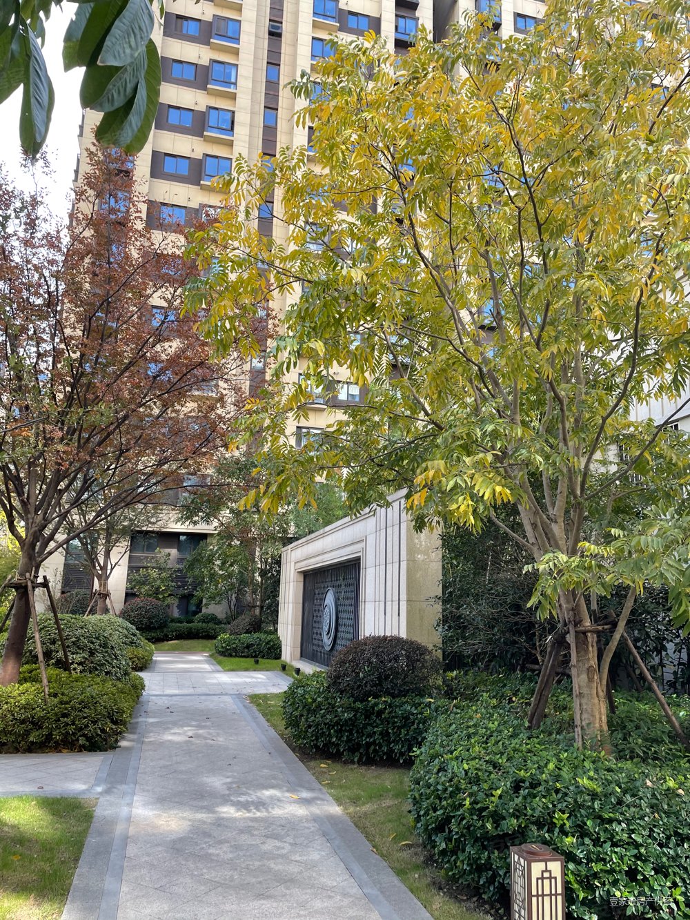 从未入住的新现房睿怡庭景观精装通透四房急售价格可谈随时看