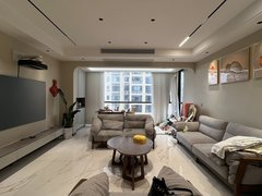 仁怀盐津市府路国酒新城五期三室精装修两卫带空调2800一个月半年付压一出租房源真实图片