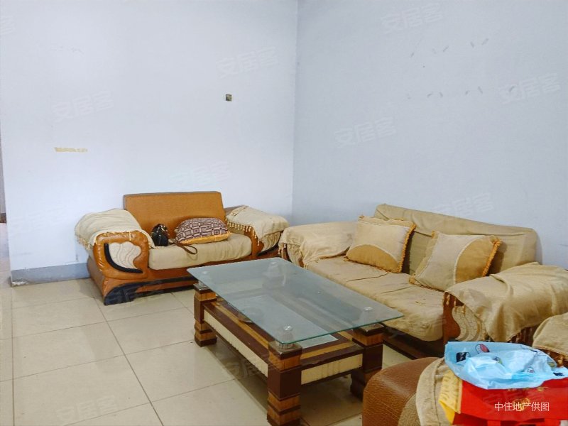 西城新苑(北区) 商业配套齐全 临地铁 高楼层视野好