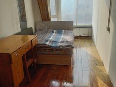 长春净月大学城迅驰广场对面沁馨花园5楼现有阳面插间，设施齐全，室内干净出租房源真实图片