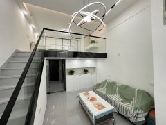 实拍！小清新loft 品质复式公寓可做饭带燃气 全新拎包入住