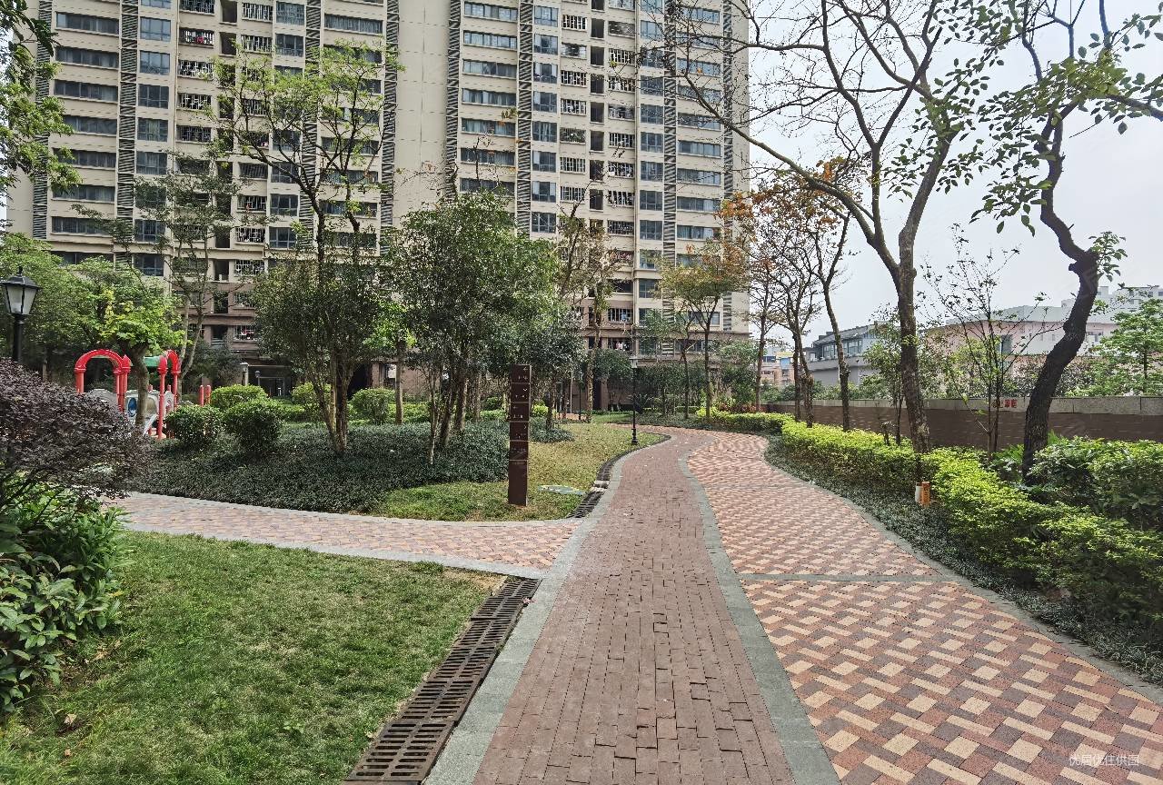 荣和山水绿城四期