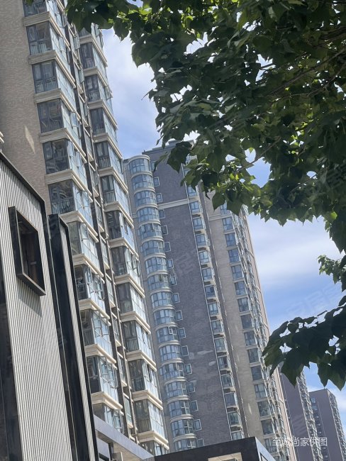 易道郡玫瑰公馆(一期) 商品住宅 小三房 南北通透 双卫