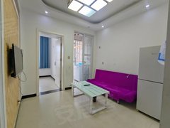商丘永城城区租期可谈五中三小附近,两室一厅南户看孩子上学特别方便出租房源真实图片