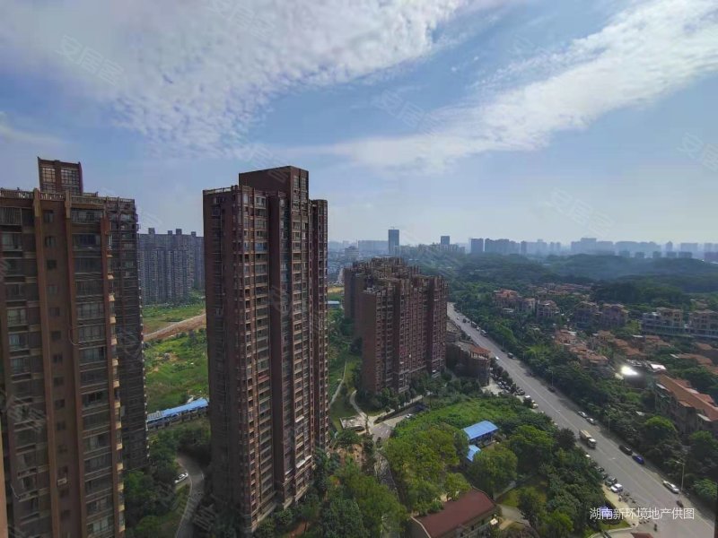 长沙房产网>长沙二手房>开福二手房>广电中心二手房>金色溪泉湾>800