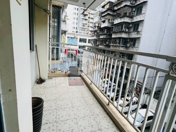 城市碧园 3室2厅2卫 配套齐全 精装修 108平,西乡塘租房-南宁58安居客