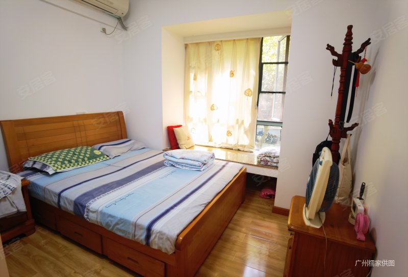 南湖半岛花园密度低环境优美带电梯双卫生间