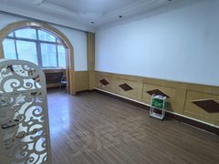 临汾尧都美都汇购物广场大宿舍 四层 有钥匙 一梯两户 拎包出租房源真实图片