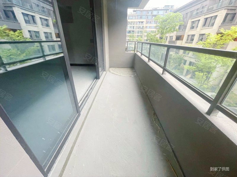 轻轨300米大横厅洋房,融信澜湾二手房,100万,3室2厅,2卫,108平米-重庆