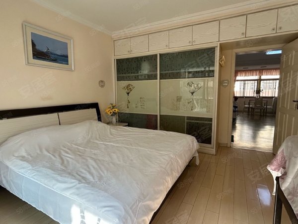 威海环翠寨子东山家园出租寨子商圈东山家园85平精装修,屋里非常干净