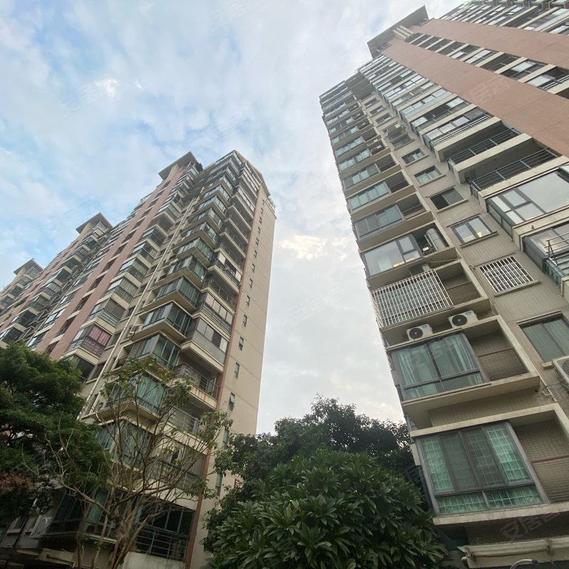 融侨江南水都杰座东区