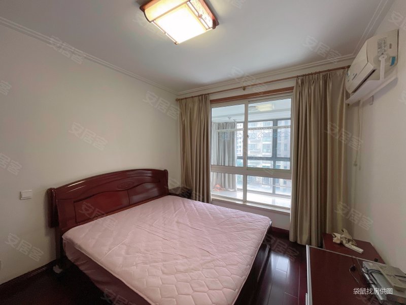 房东急急售中天名园精装可拎包入住中间楼层采光好近