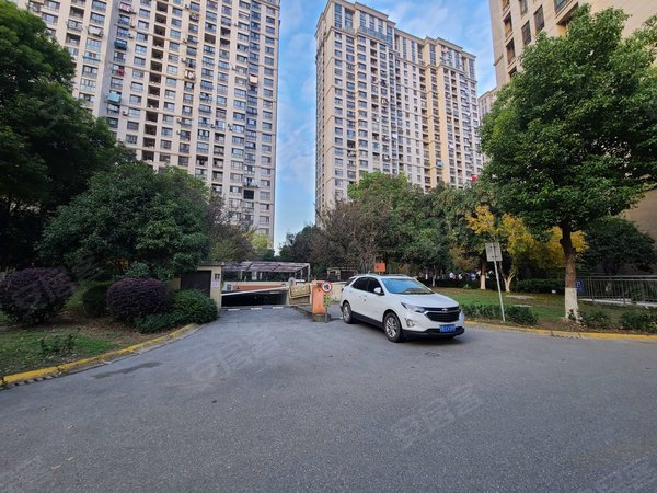 无锡惠山堰桥嘉利华府庄园(九区)员工宿舍 地铁口五室 华府庄园九区