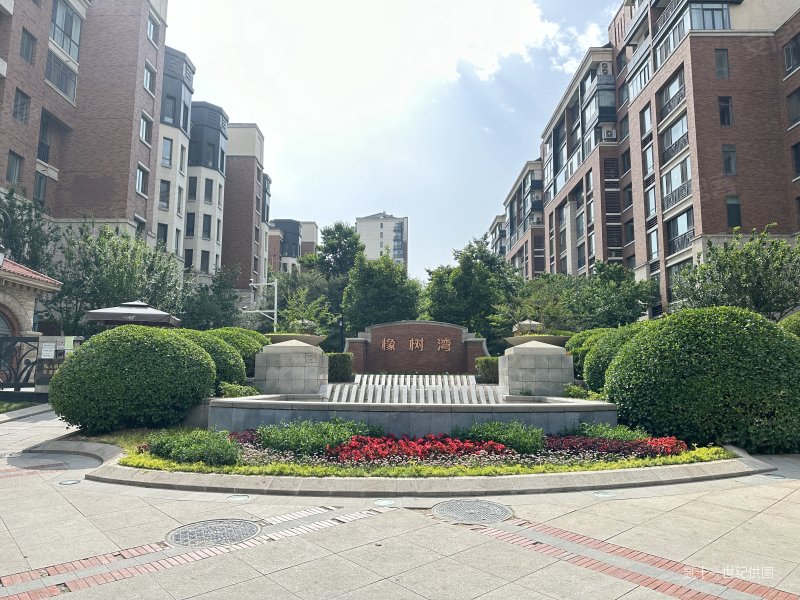 急售 橡树湾二期南向三居 高层 业主置换 价格可谈 有钥匙,橡树湾红橡