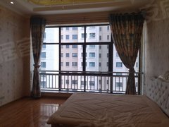 庆阳西峰西峰城区城中央附近精装一居室 带家具家电拎包入住出租房源真实图片