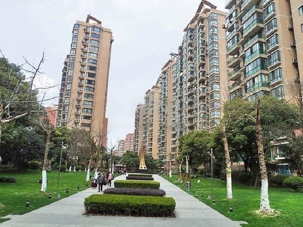 上海上海周边嘉兴世博帝宝花园(商住楼)店长!