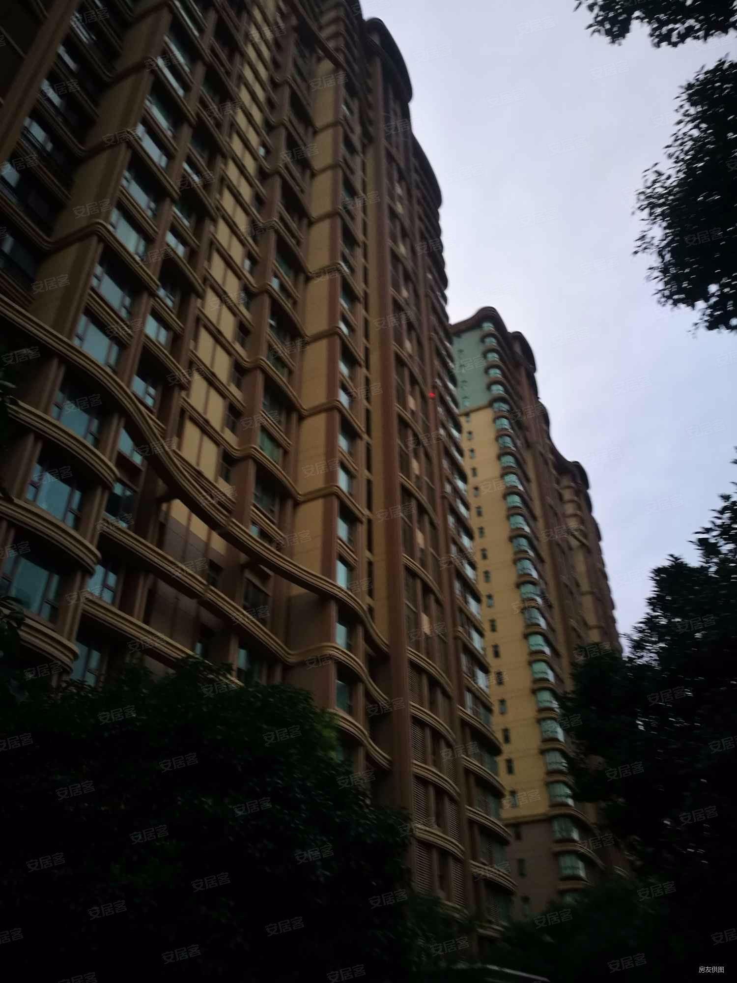 南京房产网>南京二手房>江宁二手房>九龙湖二手房>藏龙御景>