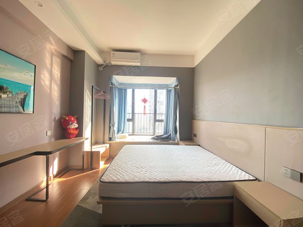 南宁江南江南周边彰泰新旺角业主首租，干净隔音好，价格可谈，随时看房！出租房源真实图片