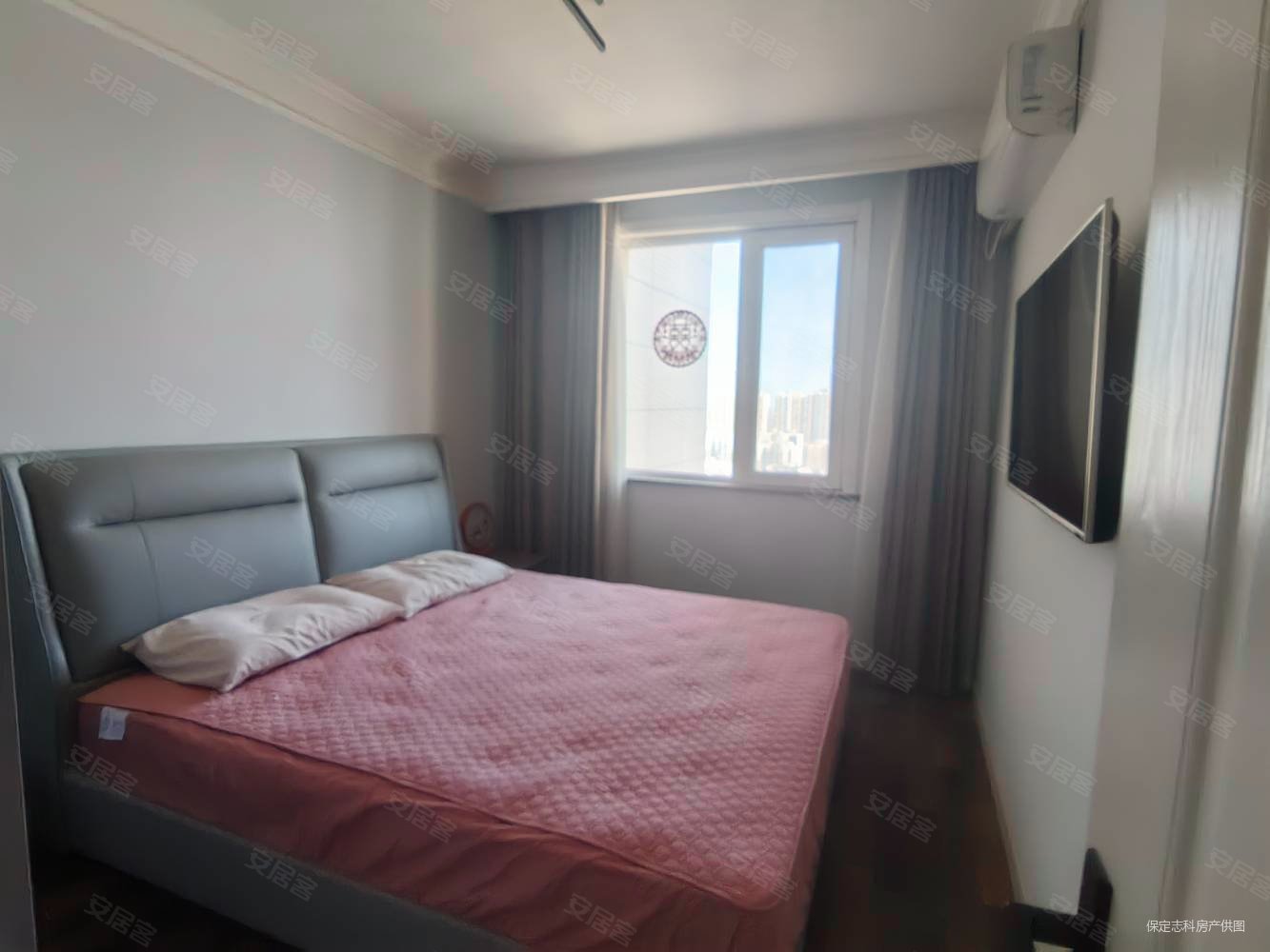 帝景欧洲3室2厅1卫138㎡南北96万