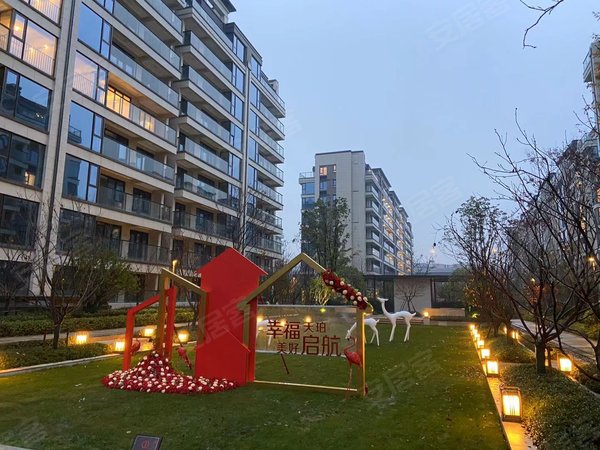 杭州临平乔司璞丽东方璞丽东方 3室1厅2卫出租房源真实图片