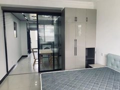 兴化兴化市区市场路嘉鸿豪庭 电梯朝南精装公寓 设施齐全 有宽带 随时看出租房源真实图片