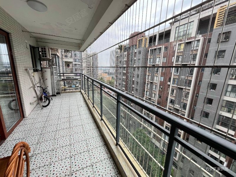 惠州房产网>惠州二手房>惠城二手房>江北中心区二手房>盛世华府>