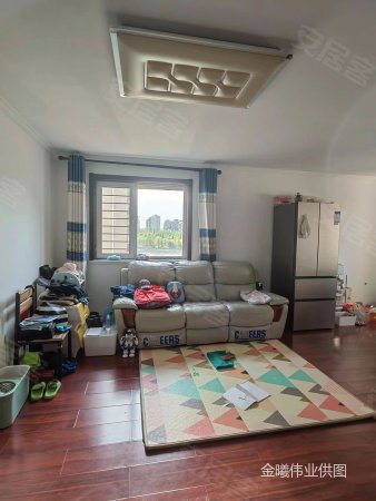 温泉环保嘉苑带电梯清晰大三房配套齐全看房随时