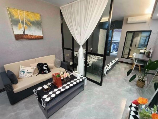 领秀不夜城旁 时代华庭精装一房 现代风装修押一付一包物业宽带