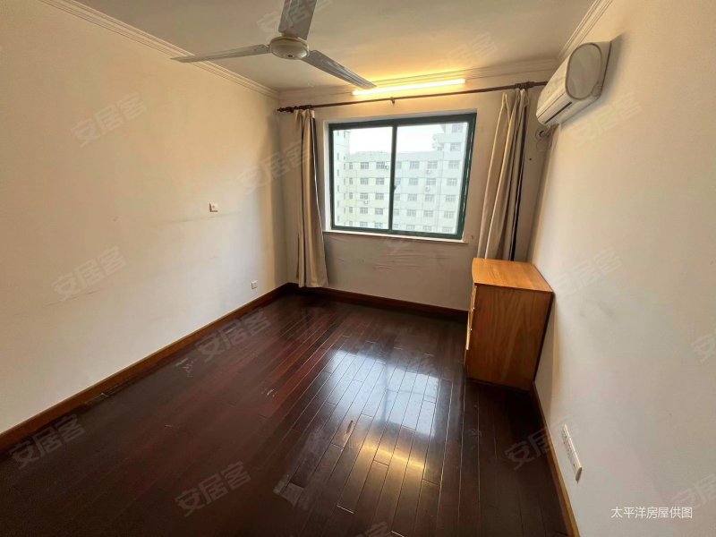 田林新苑电梯房近地铁满五高楼层视野无遮挡朝南