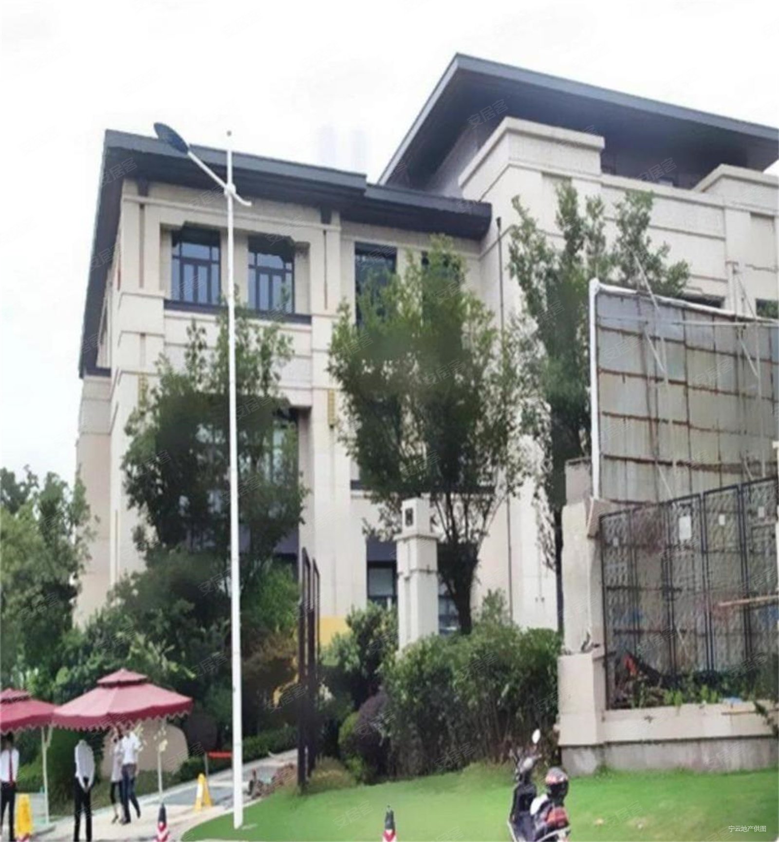 50平大露台方山大氧吧弘景雅墅伴山香槟园五矿九玺台