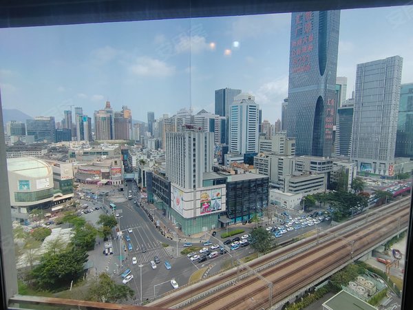 深圳罗湖蔡屋围港岛银座老街大剧院双地铁口 文和友楼上 大落地窗大