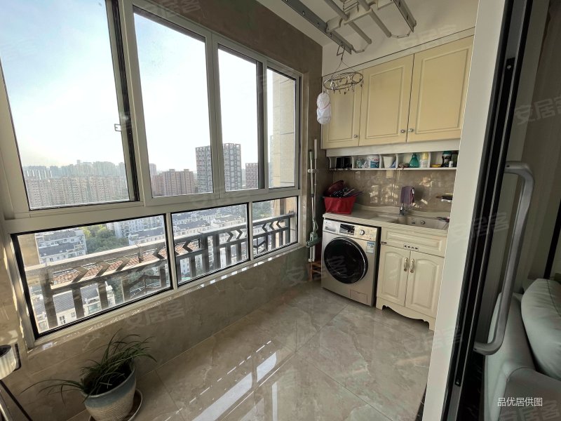 苏州房产网>苏州二手房>常熟二手房>市区二手房>琴湖壹号>800_600