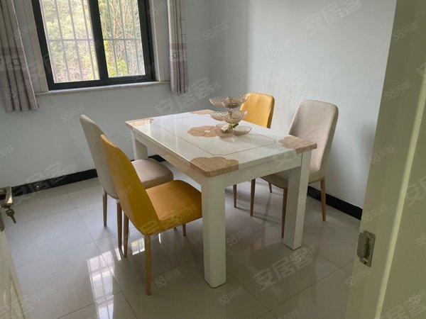 金湖国华御锦园国华御景园 多层2楼 家电齐全 紧邻长征小学出租房源