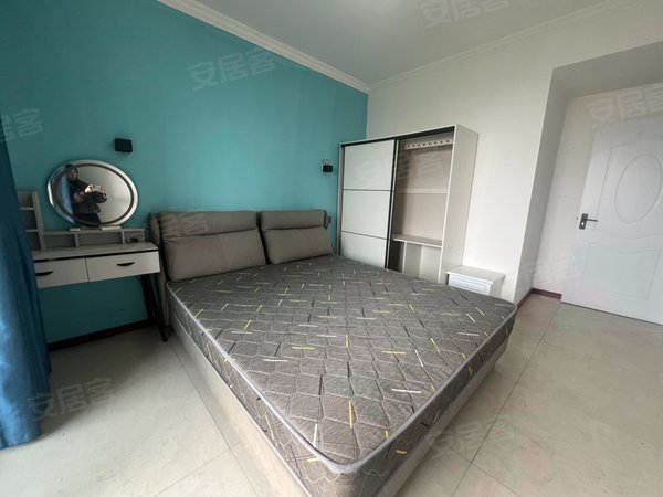 海宁海宁市区马桥经都名庭实拍马桥经都名庭朝南两房，家电齐全，拎包入住，免费停车。出租房源真实图片