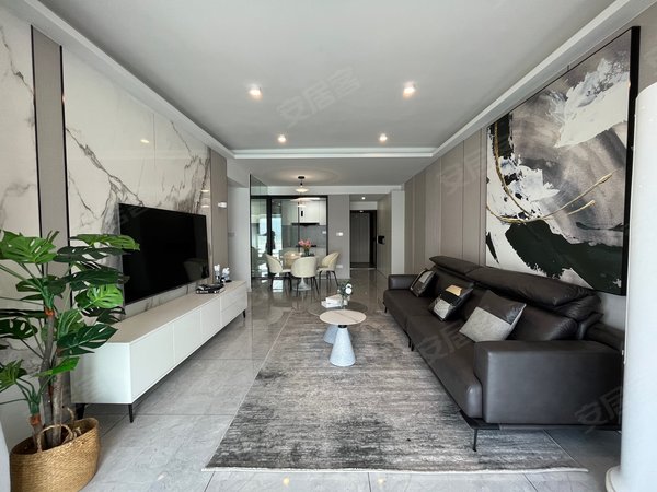 【多图】江畔大地,伍家岗周边租房,江畔大地 天域水岸 精装小三居