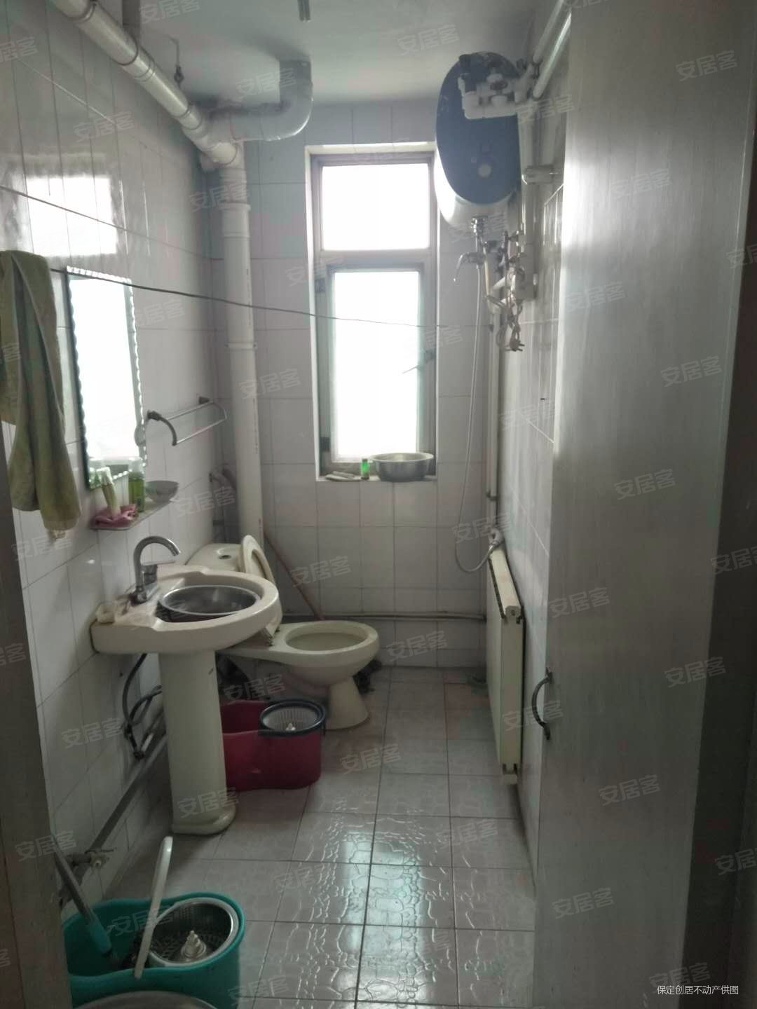 永华园1室1厅1卫53.37㎡南北23万