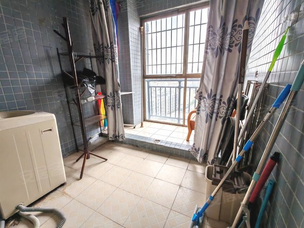 深圳 清湖花园小区 单间 一房 俩房 三房推荐 近学校近商圈