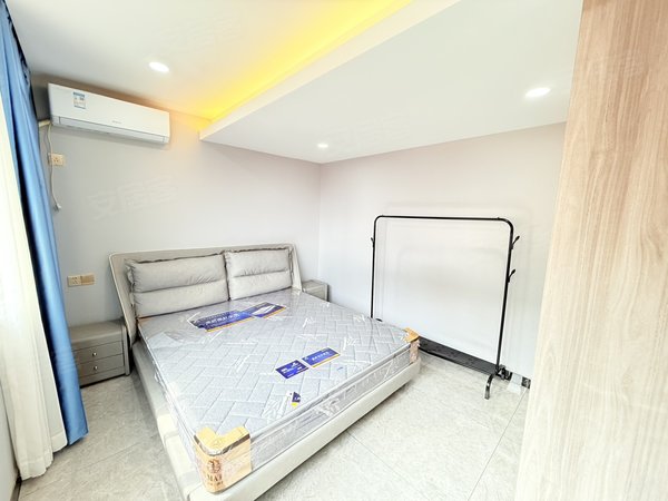 金华婺城湖海塘三路口村大润发索拉古贝 温馨一室一厅可烧燃气电梯房干湿分离 押一付一出租房源真实图片