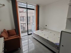 桂平桂平城区城区大龙城广场附近自建房单间，价格实惠，单身以及情侣的出租房源真实图片