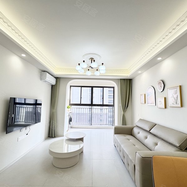 整租｜可月付！杨家湾地铁口~精装閏房~五环天地~虎泉~商贸学院