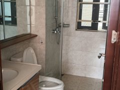 北海海城中街嘉和冠山海 4室2厅2卫出租房源真实图片